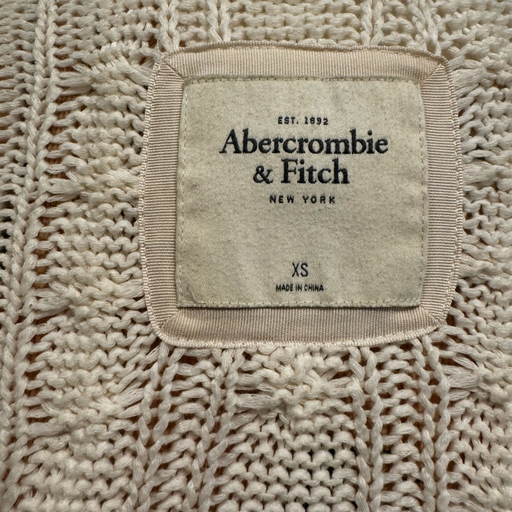 ❌SOLD❌Abercrombie Cable Cardigan - Picture 7 of 7